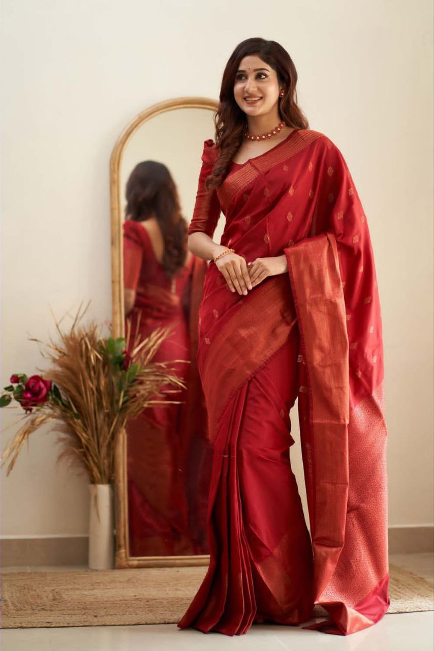 Red Soft Silk Saree With Surreptitious Blouse Piece