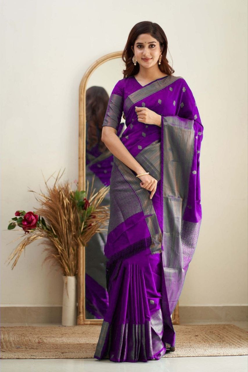 Purple Soft Silk Saree With Surreptitious Blouse Piece