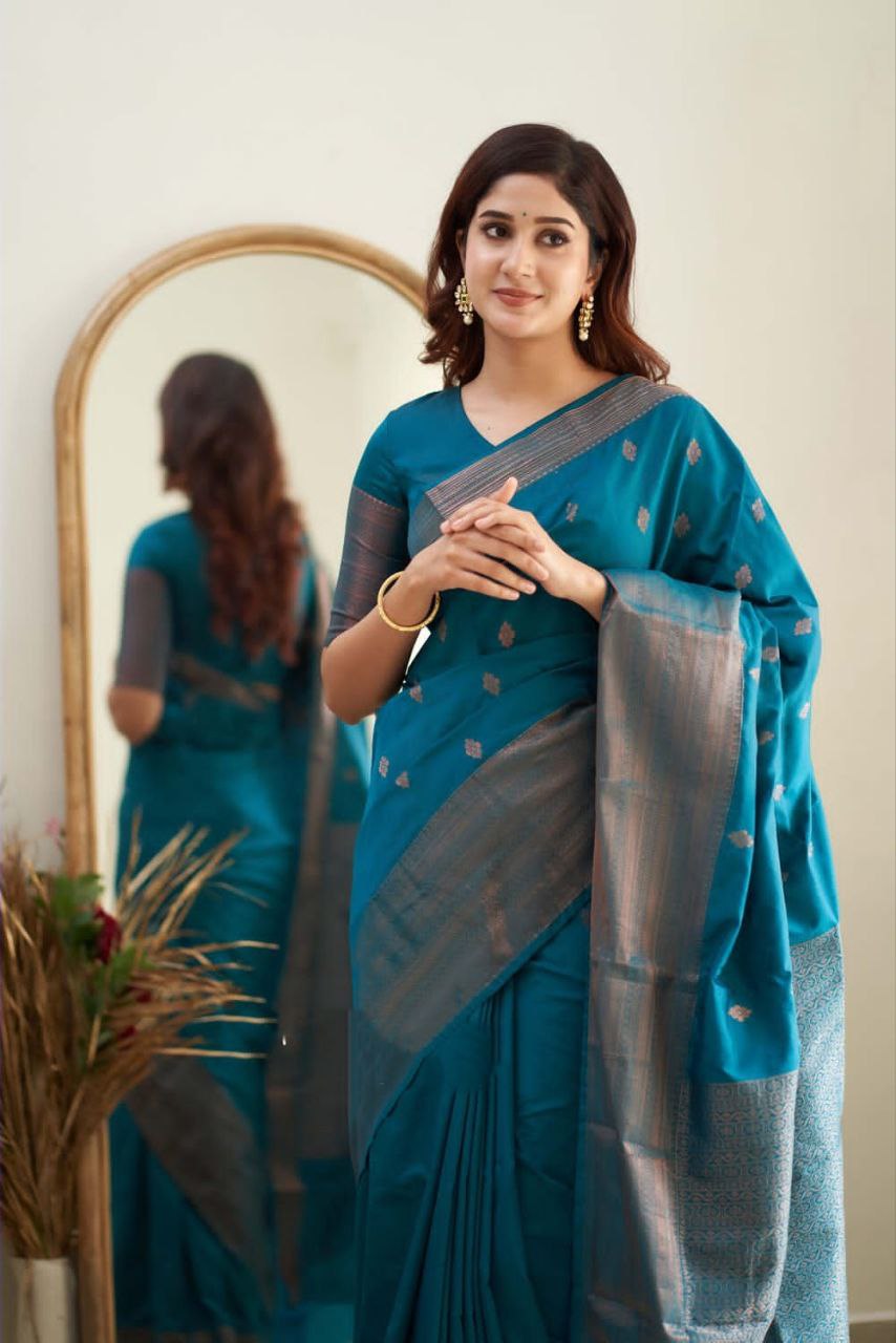 Firozi Soft Silk Saree With Surreptitious Blouse Piece